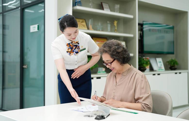 安瑞医保卡怎么取现银行卡余额，很多人都搞错了